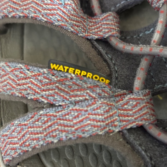 Keen Women's Whisper Sport Outdoor Closed Toe Sandal Stone Bossa Nova SZ 9 - Picture 7 of 14